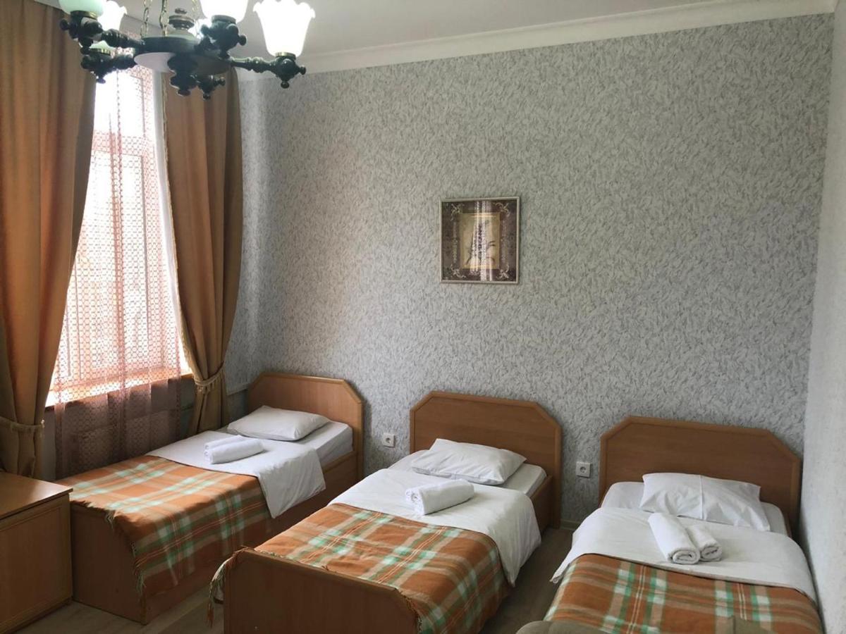 Old Yard Hotel Baky Esterno foto